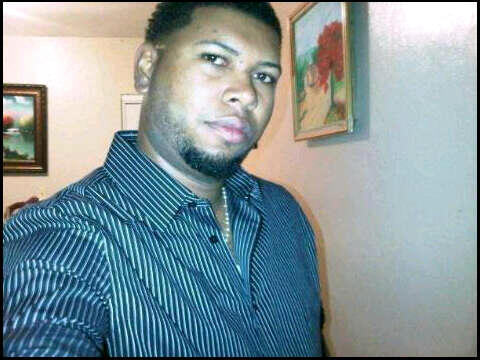 Date this good-looking Dominican Republic man Manauris from La Vega DO14562