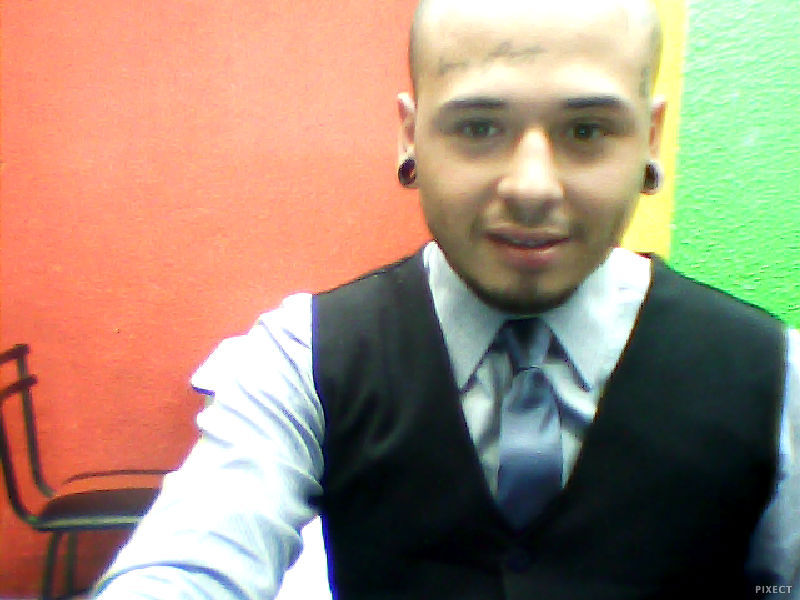 Date this beautiful Colombia man Javier from Bogota CO12381