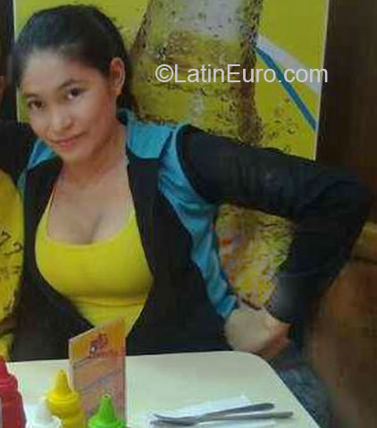 Date this charming Peru girl Wendy from Lima PE809