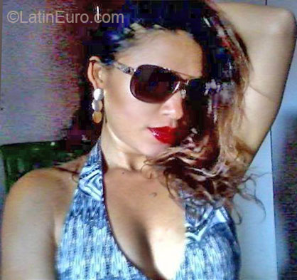 Date this stunning Brazil girl Nalva from Magalhaes De Almeida BR7622