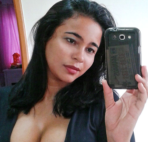 Date this charming Brazil girl Priscila from Manaus BR7642