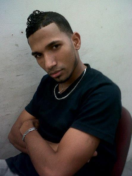 Date this hot Dominican Republic man Jose Colon from Santiago De Los Caballeros DO15120