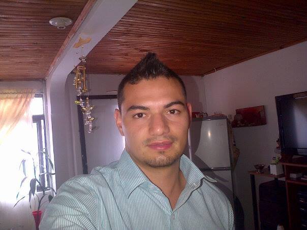 Date this athletic Colombia man Mario andres si from Pereira CO12635