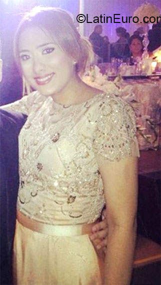 Date this sultry Colombia girl Nayit from Barranquilla CO12685