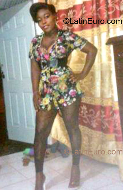 Date this young Jamaica girl Shantay from Kingston JM1118