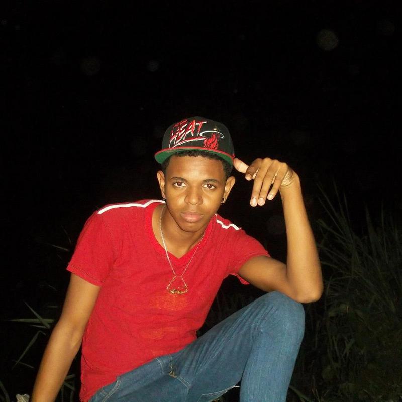 Date this delightful Dominican Republic man Franklin from Santo Domingo DO15320