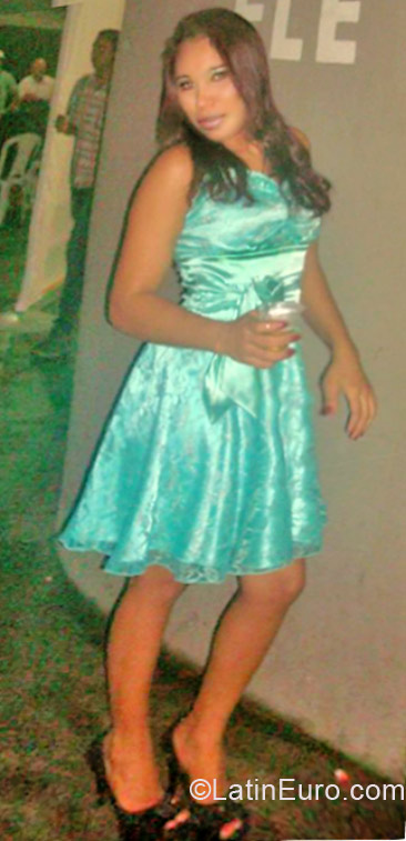 Date this young Brazil girl Cleiciane from Araguaina BR7743