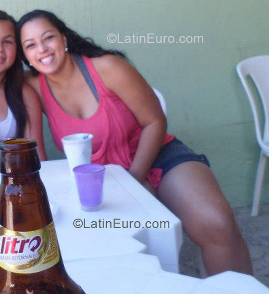 Date this attractive Brazil girl Cirlani from Contagem BR7744