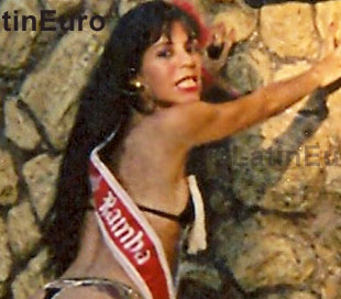 Date this beautiful Brazil girl Erika from RIO DE JANEIRO BR7891