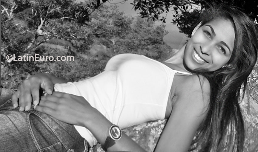 Date this foxy Brazil girl Lhigiany from Sao Paulo BR7788