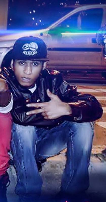 Date this fun Colombia man Yeferson from Medellin CO12991