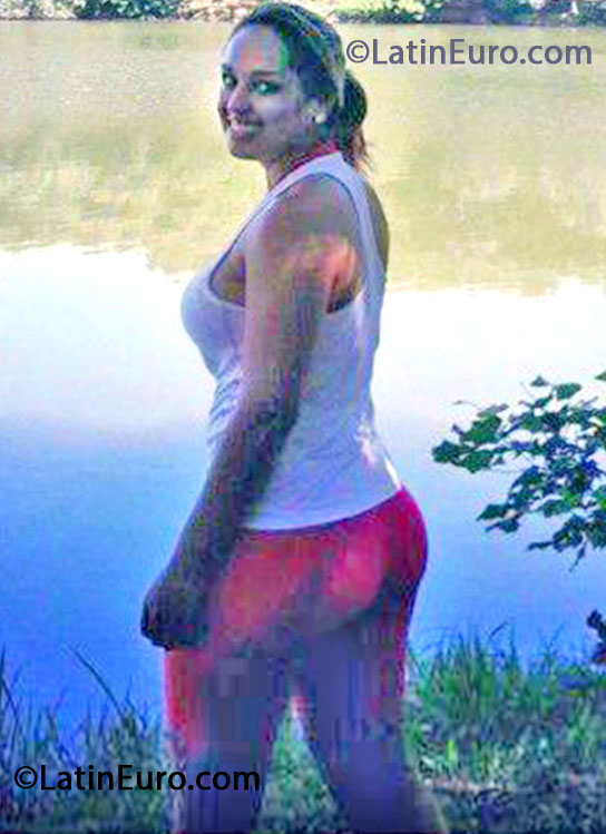 Date this funny Brazil girl Vandirlucia from Campinas BR7810