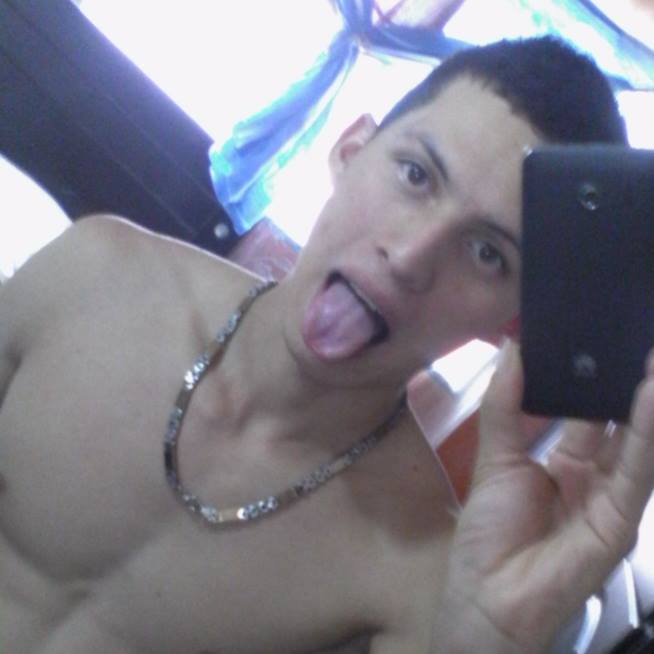 Date this young Colombia man Gil from Barramquilla CO13147