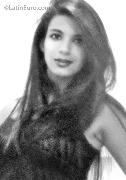 Date this delightful Brazil girl Ninha Viana from Ibitira BR7840