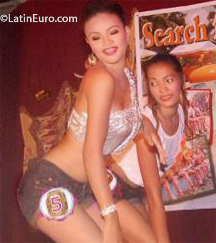 Date this pretty Philippines girl Gezel from Davao PH569