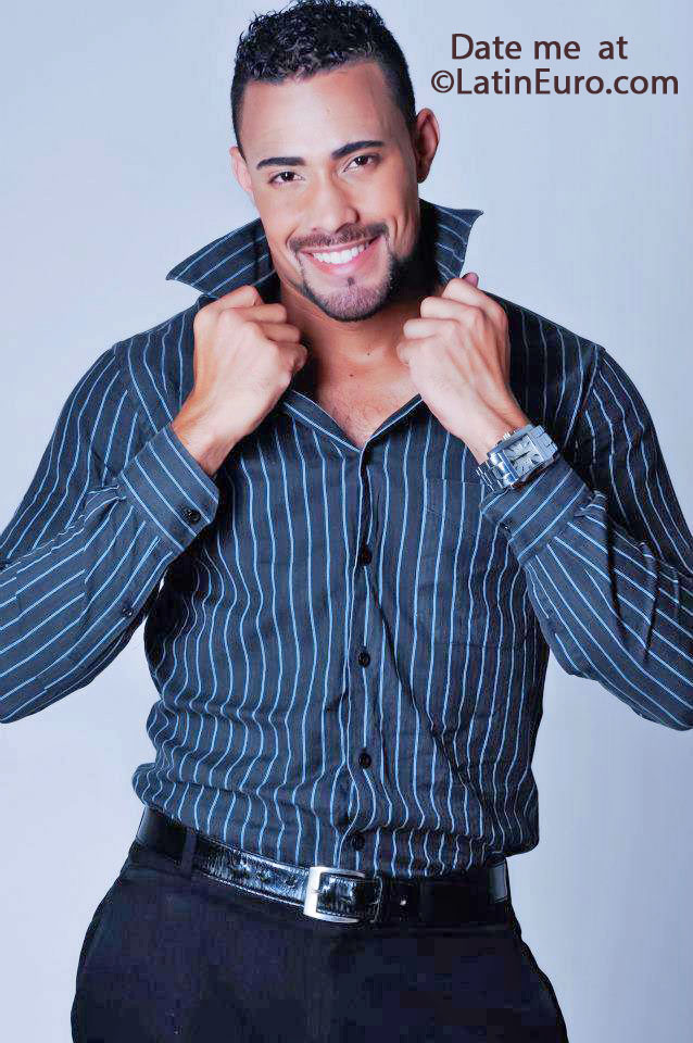 Date this attractive Brazil man Arthur from Paulo Afonso BR9382