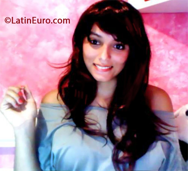 Date this pretty Brazil girl Kate from Belo Horizonte BR7940