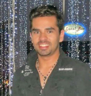 Date this happy Colombia man Andres from Pereira CO13499