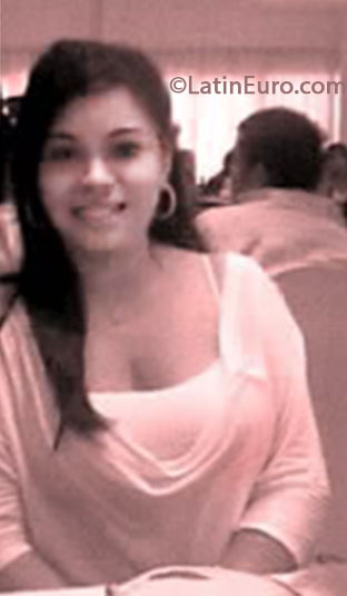 Date this happy Colombia girl Brenda from Barranquilla CO15126