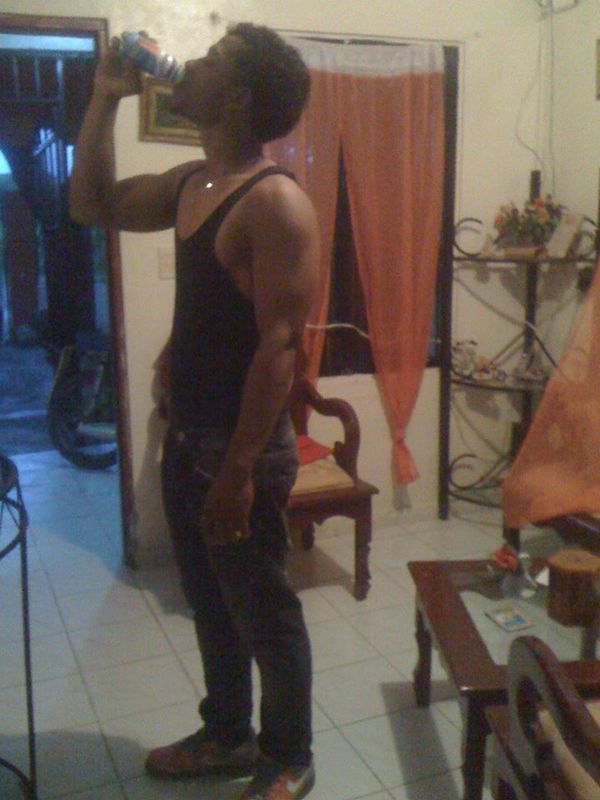Date this tall Dominican Republic man ELVIN from Santiago De Los Caballeros DO16960