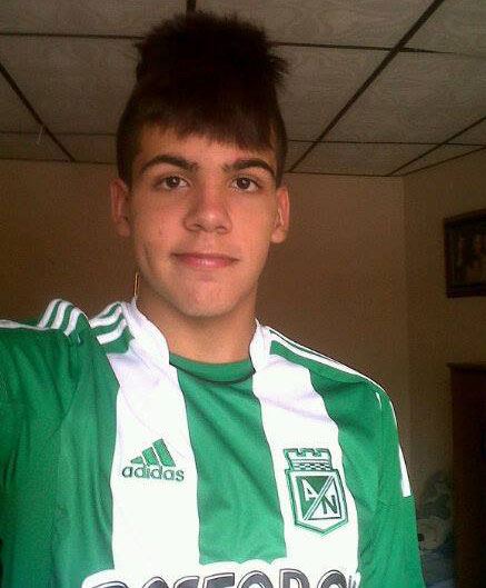 Date this young Colombia man Diego from cartago CO13761