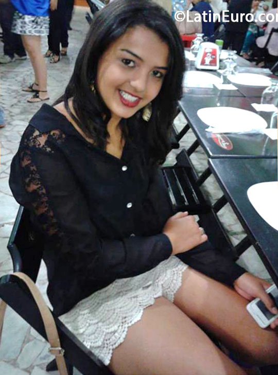 Date this athletic Brazil girl Daiane from Birigui BR8054