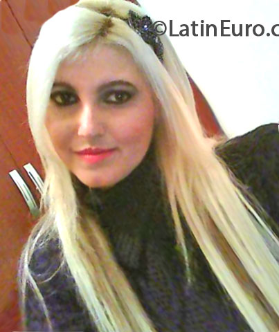 Date this athletic Brazil girl Adriana from Sao Paulo BR8060