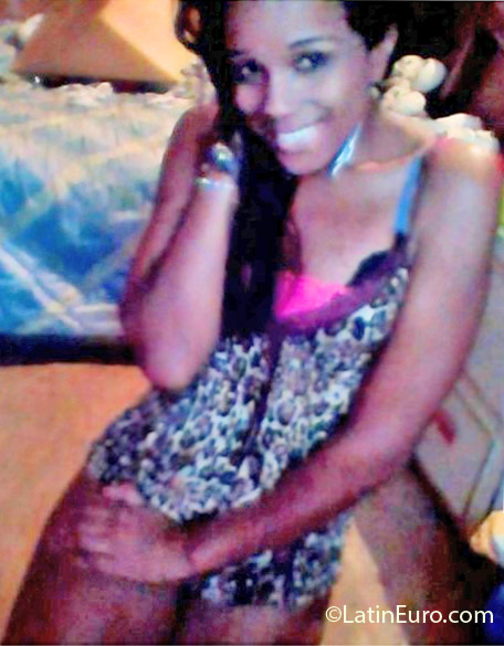 Date this fun Colombia girl Andre from Medellin CO13883
