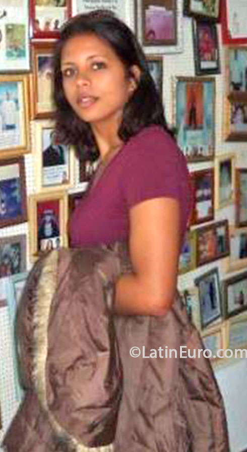 Date this young Brazil girl Shauna from Rio De Janeiro BR8096