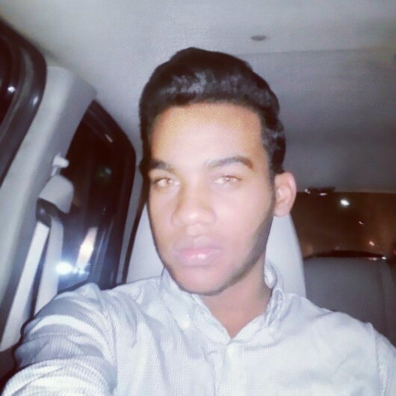 Date this tall Dominican Republic man Rafael from Santiago DO17222