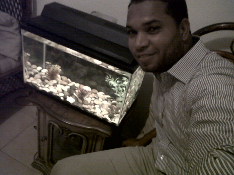 Date this cute Dominican Republic man Carlos jose bat from Santo Domingo DO17304
