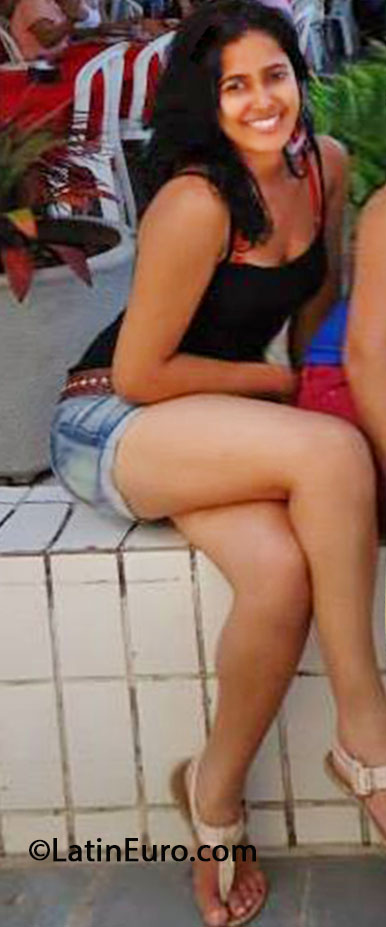 Date this lovely Brazil girl Jesica from Recife BR8120