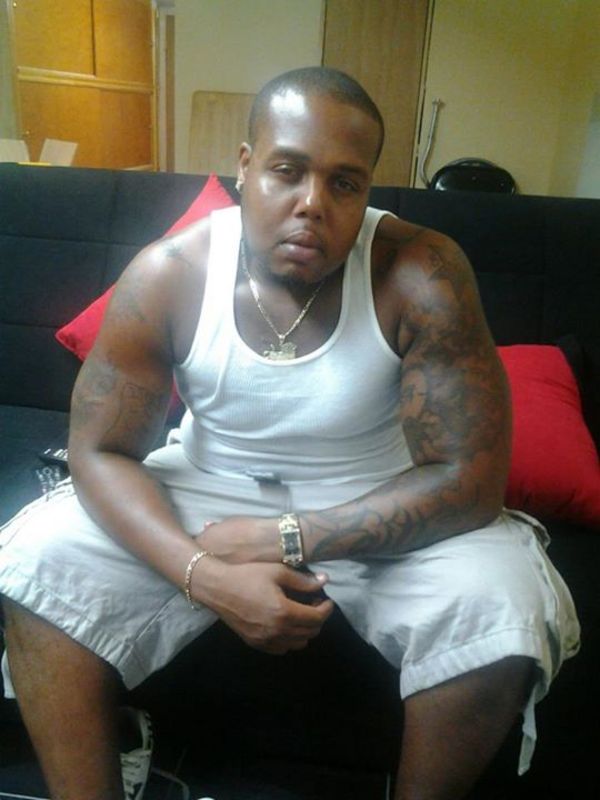 Date this fun United States man Deshon from Brooklyn US14574