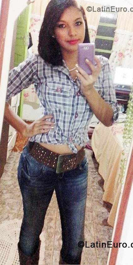 Date this tall Brazil girl Adriana from Cidade Gaucha BR8216