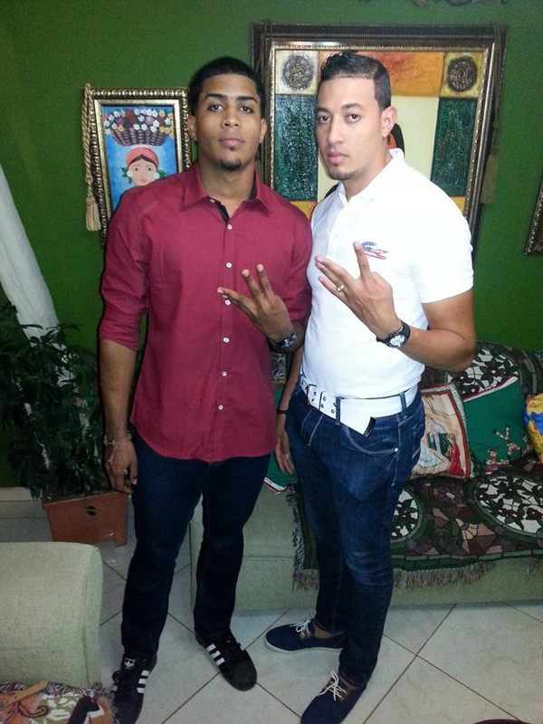Date this georgeous Puerto Rico man Kiki Joung from Santo Domingo PR128