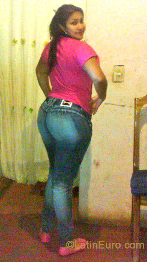 Date this gorgeous Costa Rica girl Vanessa from Alajuela CR270