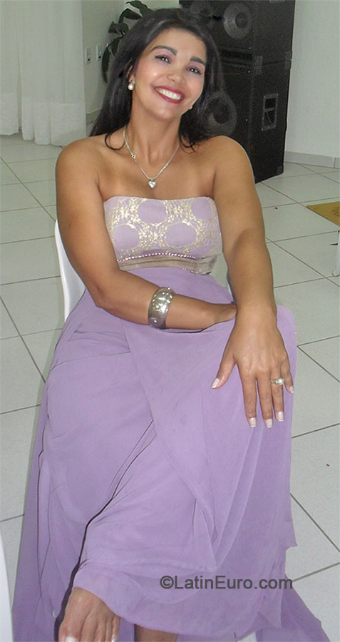 Date this sensual Brazil girl Mercilene from Sao Mateus BR8285