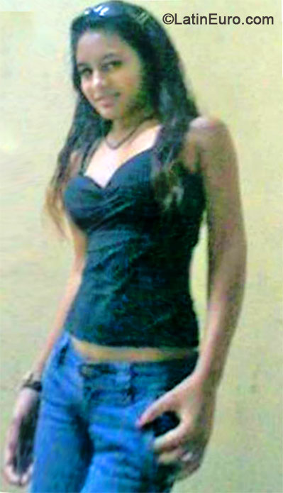 Date this passionate Venezuela girl Andritha from Caracas VE114
