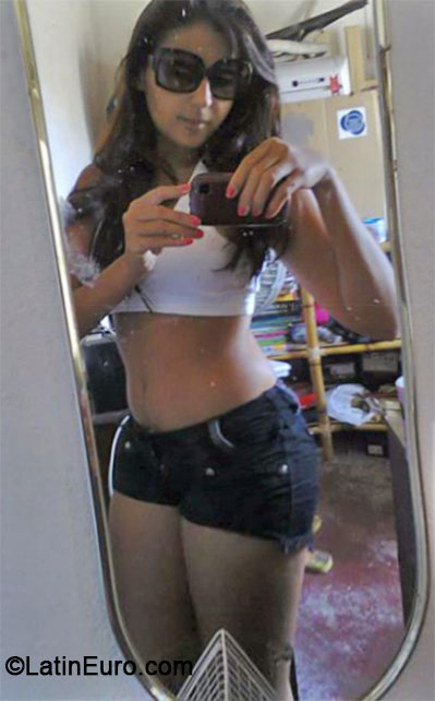 Date this lovely Brazil girl Vanda from Natal BR8338