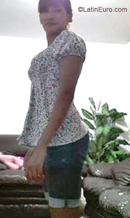 Date this georgeous Peru girl Maria Teresa from Lima PE874