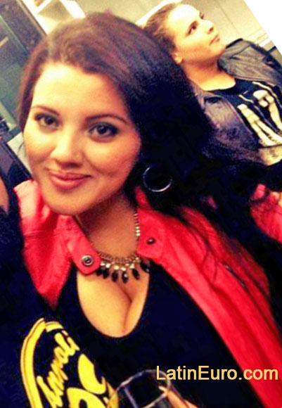 Date this cute Brazil girl Luciana from Sao Paulo BR8454