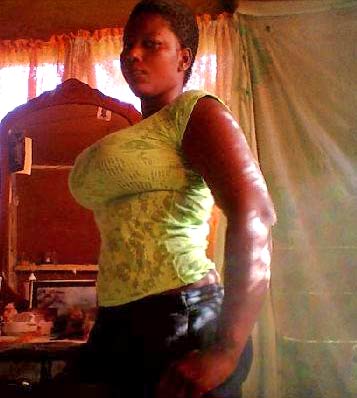 Date this happy Jamaica girl Kadisha from Kingston JM1519