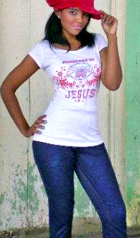 Date this cute Dominican Republic girl Candi from San Pedro De Macoris DO19649