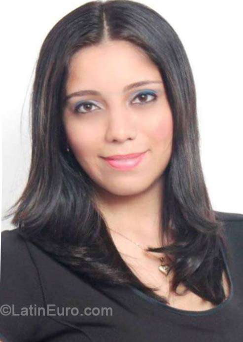 Date this gorgeous Brazil girl Isabele from Belem BR8520