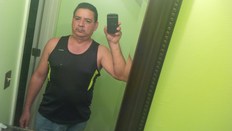 Date this athletic United States man El from Wilmington US14818