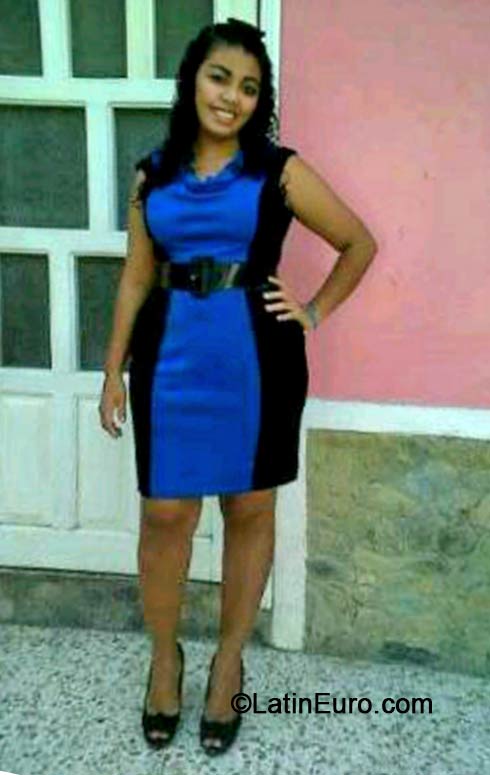 Date this stunning Honduras girl Barbara from Santa Barbara HN922