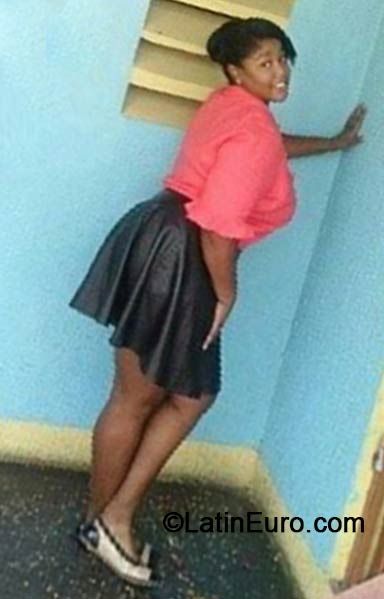 Date this passionate Jamaica girl Sasha from Kingston JM1547