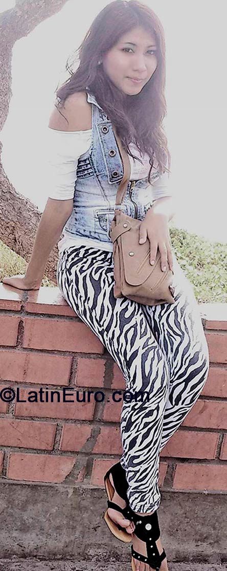 Date this stunning Peru girl Rous from Lima PE924