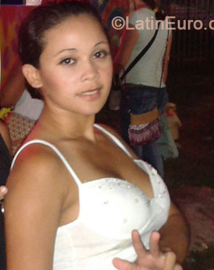 Date this foxy Brazil girl Liviea from Maceio BR8676