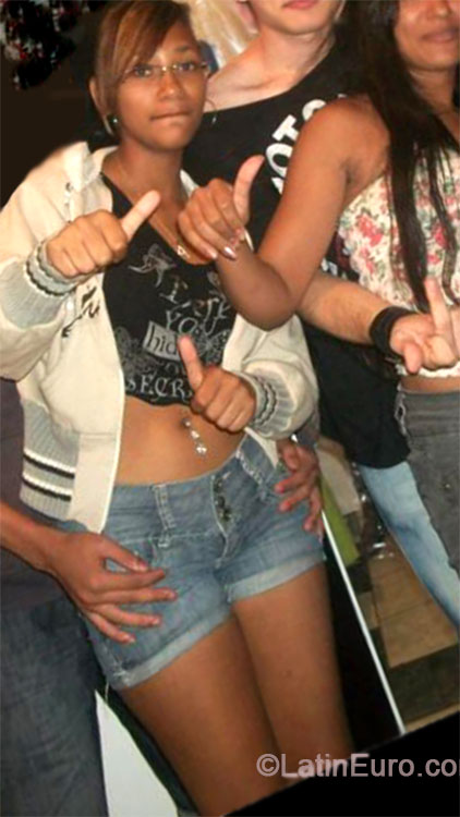 Date this foxy Brazil girl Flavia from Sao Paulo BR8679